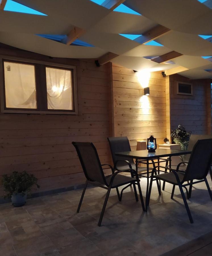 Vila Fillip Wooden House Preveza Exteriér fotografie